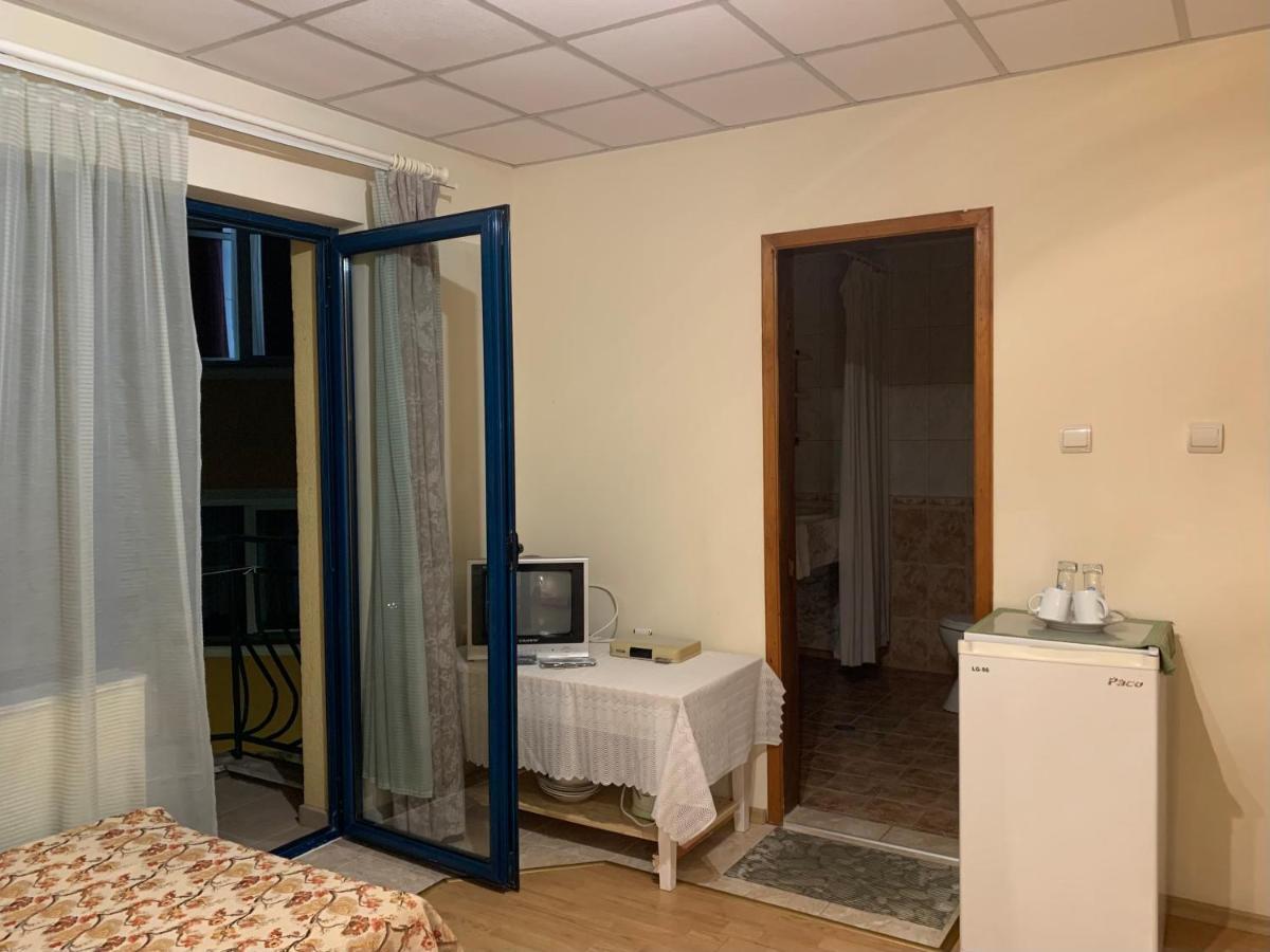 Guest House “Olesya” Obzor Buitenkant foto