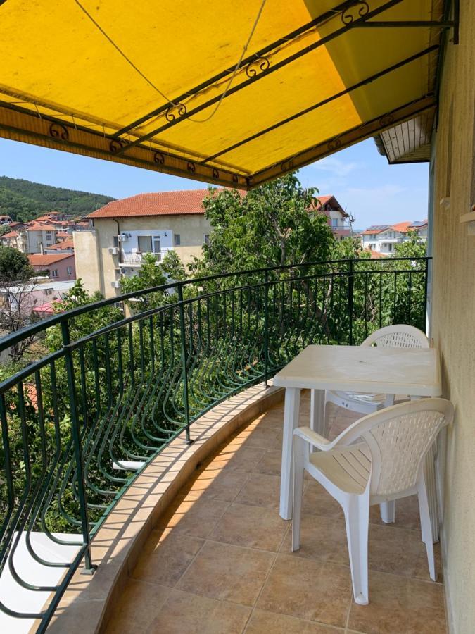 Guest House “Olesya” Obzor Buitenkant foto