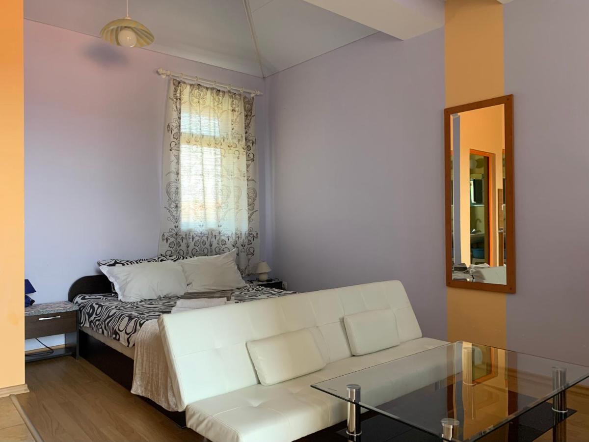 Guest House “Olesya” Obzor Buitenkant foto