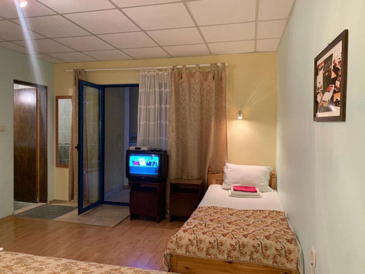 Guest House “Olesya” Obzor Buitenkant foto